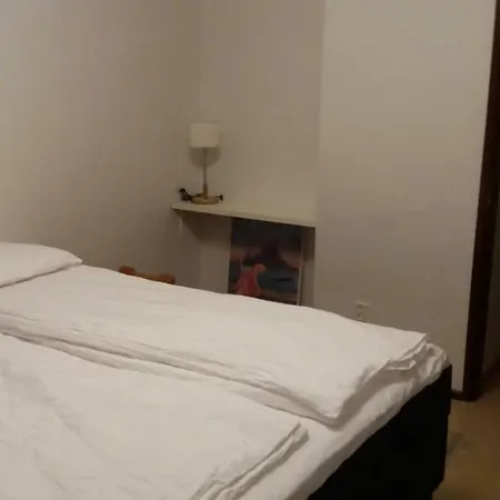 Huoneisto Spacious